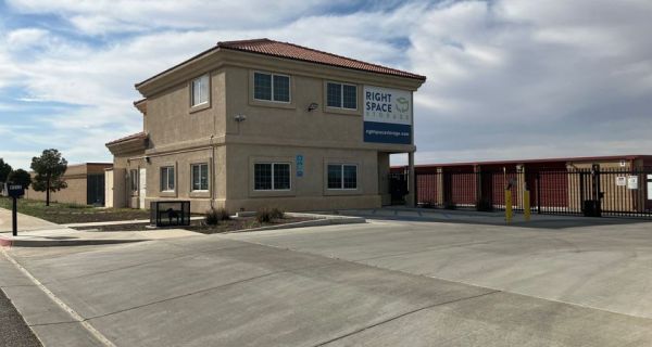 RightSpace - 4118 - Hesperia Juniper - 9312 I Avenue