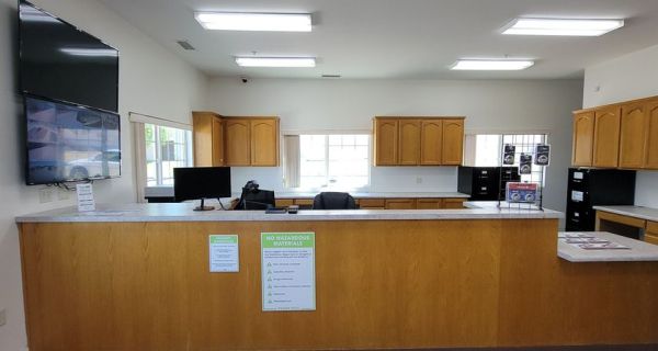 RightSpace - 4118 - Hesperia Juniper - 9312 I Avenue