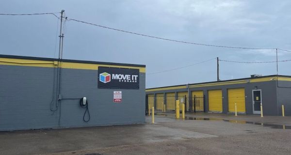 Move It Storage - 5075 - Corpus Christi TX - 2902 South Padre Island Drive