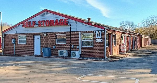 iStorage - 8222 - Wichita KS - 2940 North Amidon Avenue