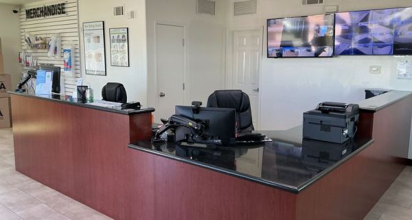 RightSpace - 4036 - Victorville Bear Valley - 12829 Bear Valley Rd