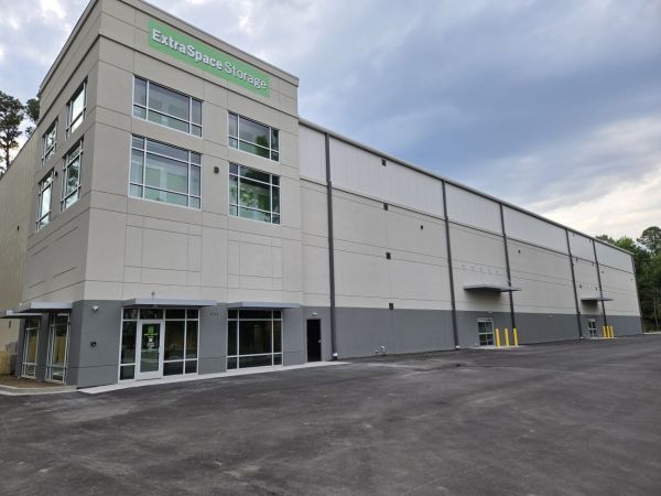 Extra Space Storage - 5175 - Charleston - Northside Dr - 7715 Northside Drive