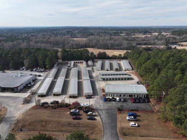 Moove In Self Storage - Pinehurst - 7500 U.S. 15
