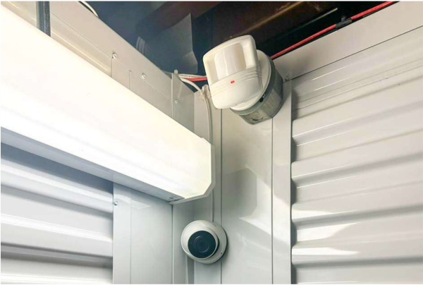 Solid Ground Storage - 505 - 505 U.S. 290