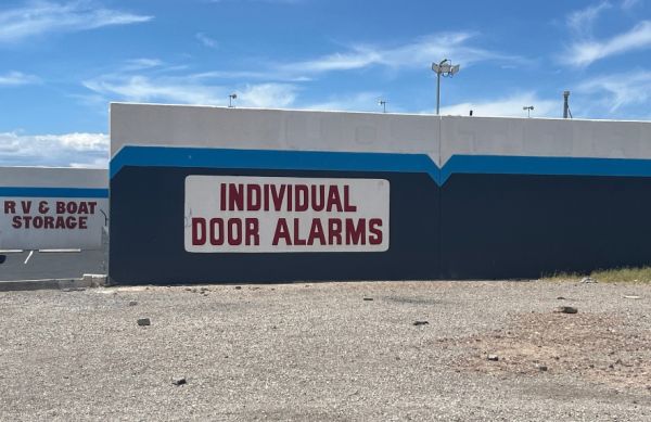 702 Storages Nellis - 5000 E Gowan Rd