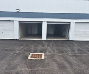 Epic Storage - 8550 Roll Road