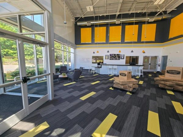 Extra Space Storage - 5280 - Westborough - Flanders Rd - 201 Flanders Road