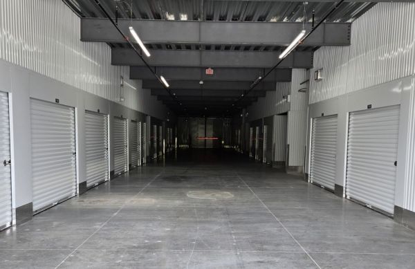 Extra Space Storage - 6840 - Temple - S General Bruce Dr - 230 South General Bruce Drive