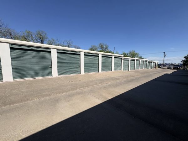 Five Star Storage - Denison - 3621 Pottsboro Road