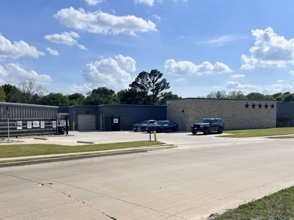 Five Star Storage - Whitesboro - 400 Ella Street