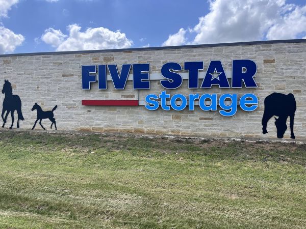 Five Star Storage - Whitesboro - 400 Ella Street