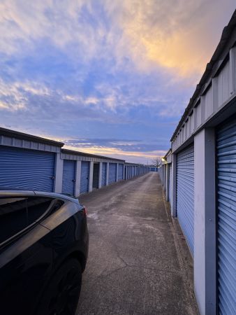 Cypress Mini Storage - 4601 Cypress Street