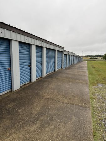 Cypress Mini Storage - 4601 Cypress Street