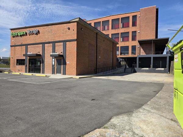 Extra Space Storage - 5247 - Greensboro - E Market St - 2500 East Market Street
