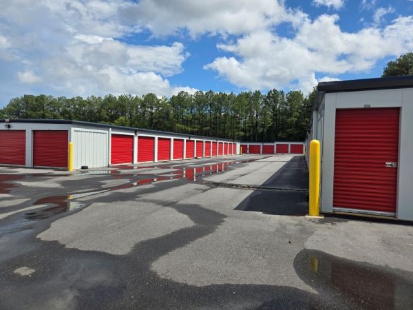 Extra Space Storage - 5250 - Fayetteville - 4909 Raeford Rd - 4909 Raeford Road