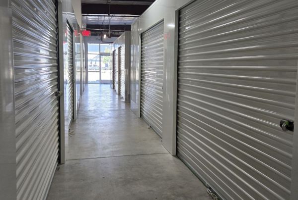Extra Space Storage - 5250 - Fayetteville - 4909 Raeford Rd - 4909 Raeford Road