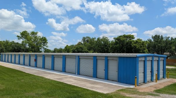 EverBest Storage - 2600 Shanks Rd