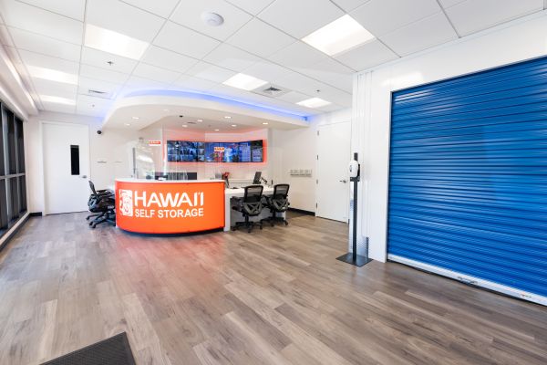 Hawai'i Self Storage - Iwilei - 907 Dillingham Boulevard
