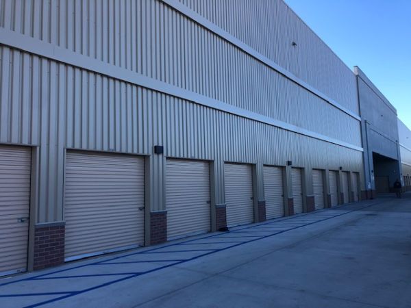 McKinley Village Self Storage - 3700 McKinley Village Way