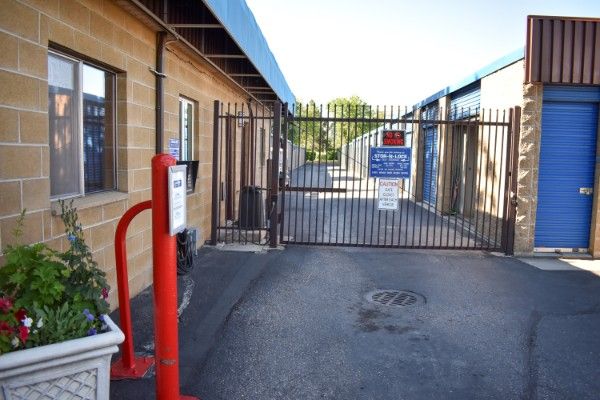 STOR-N-LOCK Self Storage - Boise - Fairview at Curtis - 5889 Opohonga Street