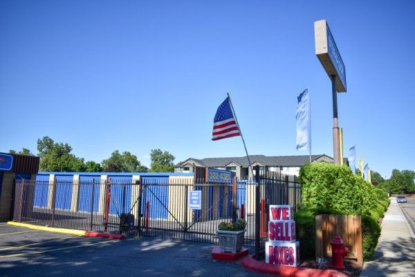STOR-N-LOCK Self Storage - Boise - Fairview at Curtis - 5889 Opohonga Street
