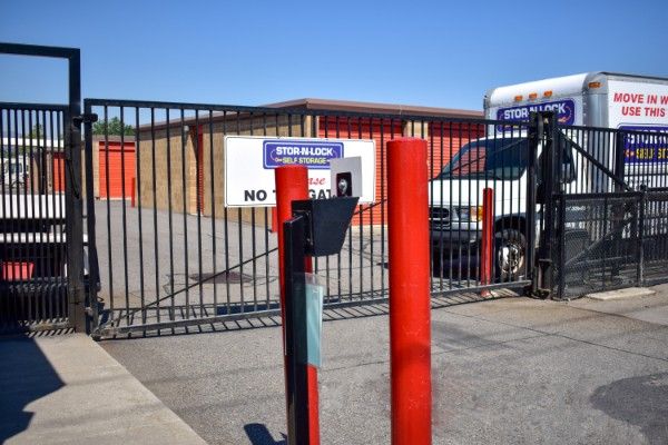 STOR-N-LOCK Self Storage - 4930 S Redwood Rd, Taylorsville - 4930 South Redwood Road