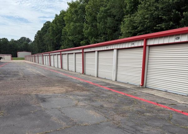 Extra Space Storage - 2291 - Texarkana - N Robison Rd - 927 North Robison Road