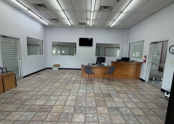 Extra Space Storage - 2291 - Texarkana - N Robison Rd - 927 North Robison Road