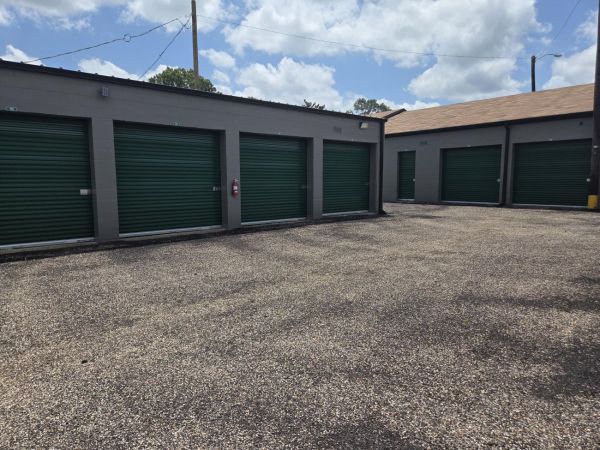 Extra Space Storage - 2289 - Texarkana - S Lake Dr - 3107 South Lake Drive