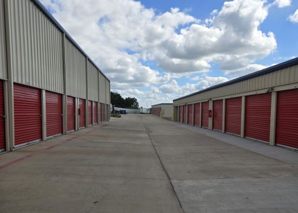 Extra Space Storage - 5223 - Austin - Old Lockhart Rd - 9810 Old Lockhart Road