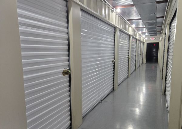 Extra Space Storage - 5223 - Austin - Old Lockhart Rd - 9810 Old Lockhart Road