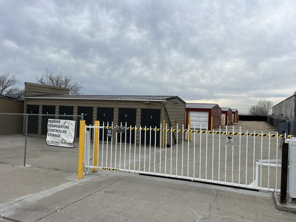 Secure Summit Storage - Ontario - 2870 Sw 4th Ave