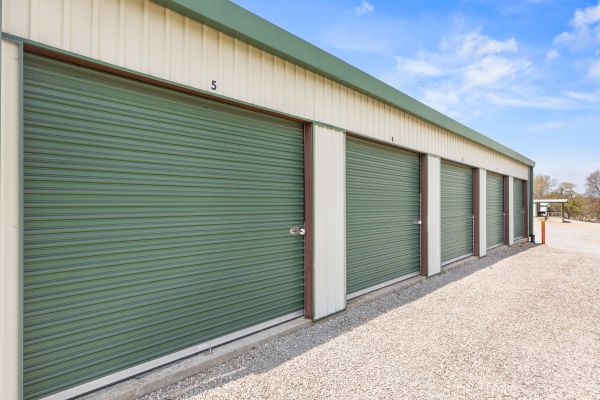 Silverback Storage - Midway - 6714 Arkansas 5