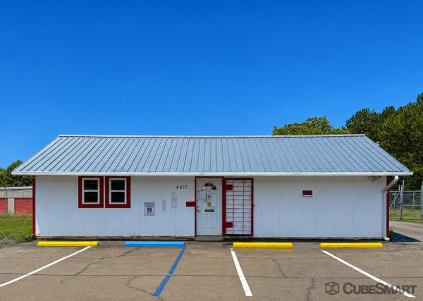 CubeSmart Self Storage - 4417 Whiskey Road - SC - 4417 Whiskey Road