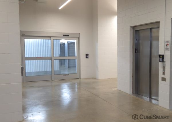 CubeSmart Self Storage - 1924 West 34th Street - TX - 1924 West 34th Street