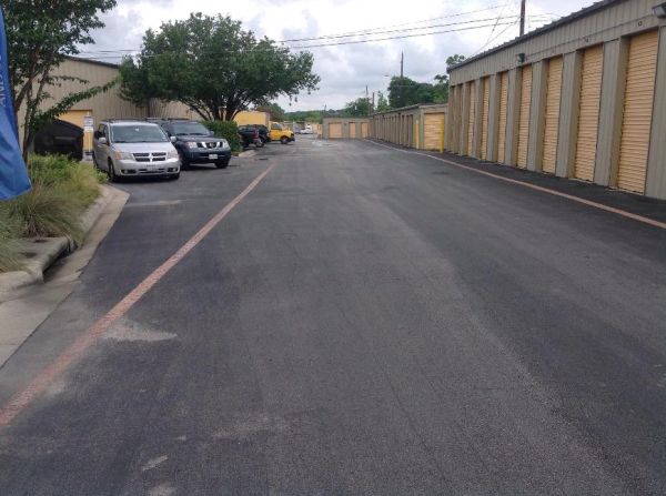 Life Storage - San Marcos - 1620 IH-35 South - 1620 Ih-35 S