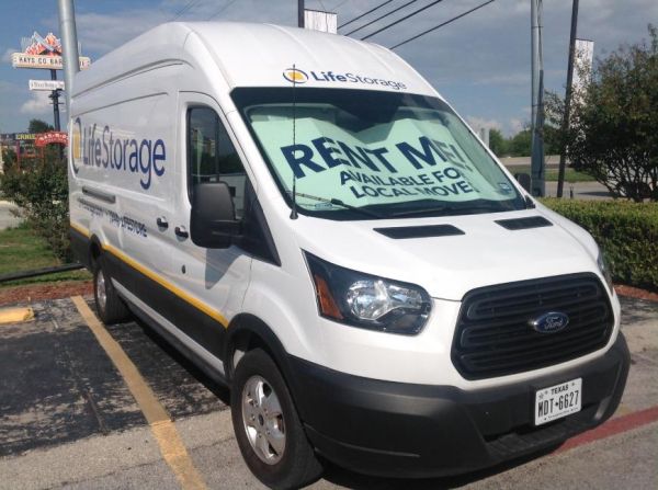 Life Storage - San Marcos - 1620 IH-35 South - 1620 Ih-35 S