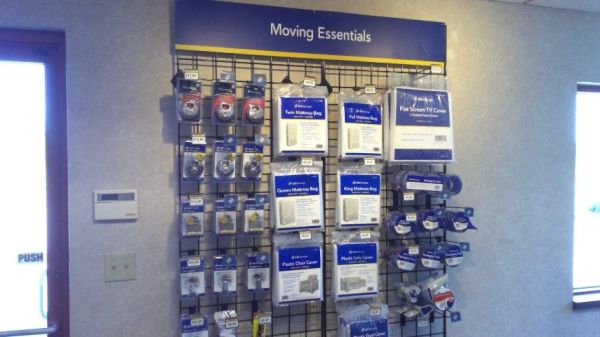 Life Storage - Blasdell - 4445 Lake Ave