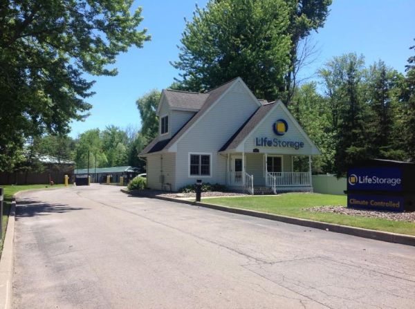 Life Storage - Webster - Phillips Road - 860 Phillips Rd
