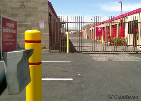 CubeSmart Self Storage - Green Valley - 630 West Camino Casa Verde
