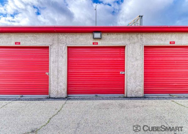CubeSmart Self Storage - Diamond Bar - 275 S Prospectors Rd
