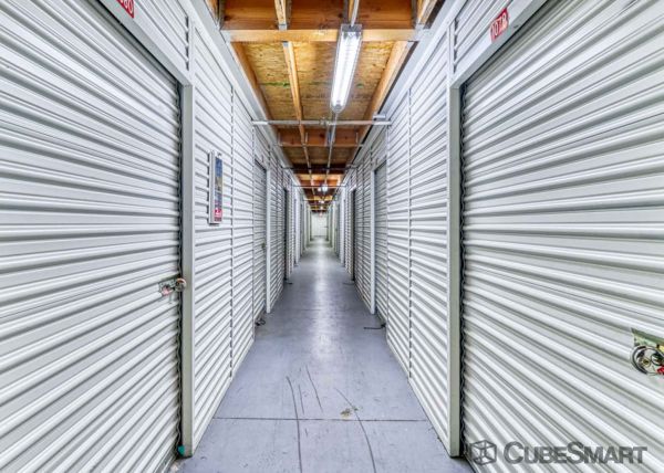 CubeSmart Self Storage - Diamond Bar - 275 S Prospectors Rd