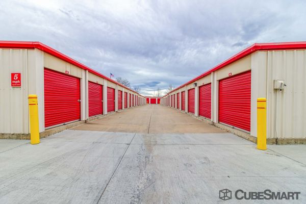 CubeSmart Self Storage - Littleton - 5353 East County Line - 5353 E County Line Rd