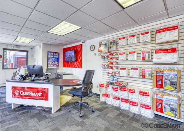 CubeSmart Self Storage - Cranford - 601 South Ave E