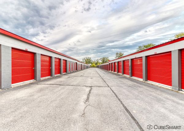 CubeSmart Self Storage - South Windsor - 282 Chapel Road