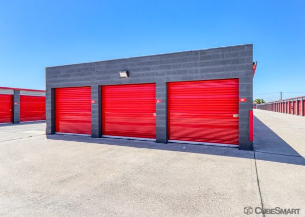 CubeSmart Self Storage - Rialto - 1238 West Baseline - 1238 West Baseline