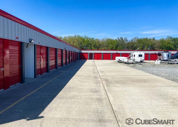 CubeSmart Self Storage - Merritt Island - 115 Amsdell Rd