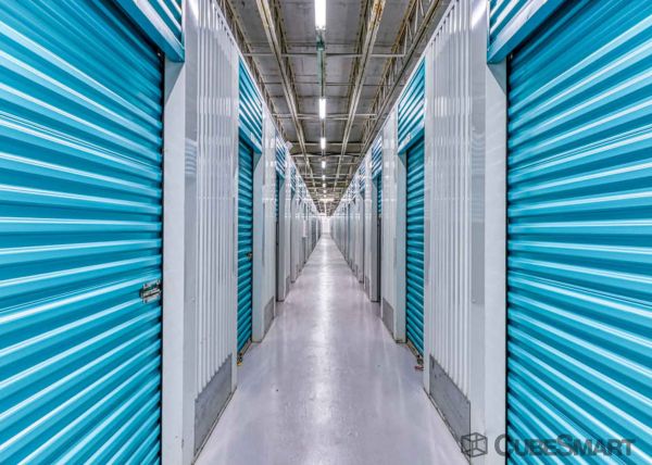 CubeSmart Self Storage - Fort Myers - 3333 Cleveland Ave - 3333 Cleveland Ave