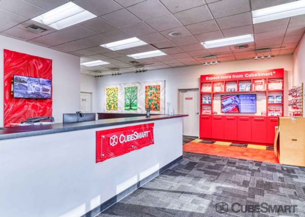 CubeSmart Self Storage - Fort Lauderdale - 3901 Riverland Rd - 3901 Riverland Rd