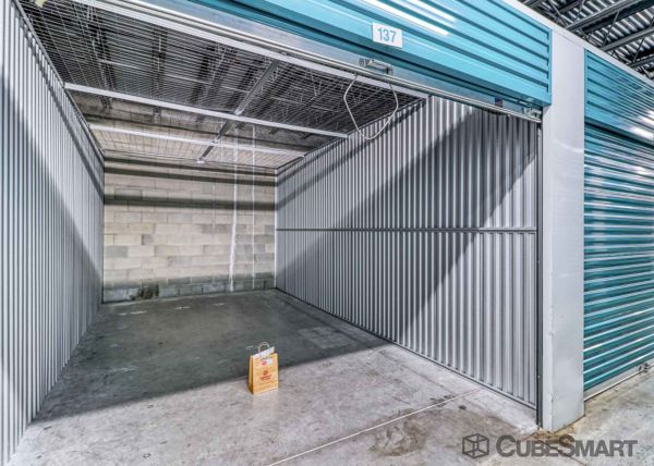 CubeSmart Self Storage - Cape Coral - 301 Ne Pine Island Rd - 301 NE Pine Island Rd